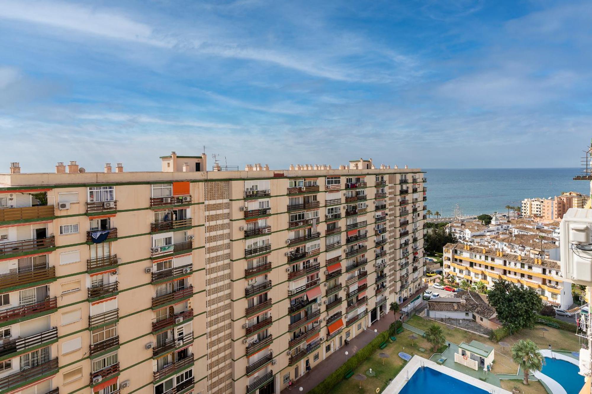 Appartamento Blonzu Benin Benalmádena Esterno foto