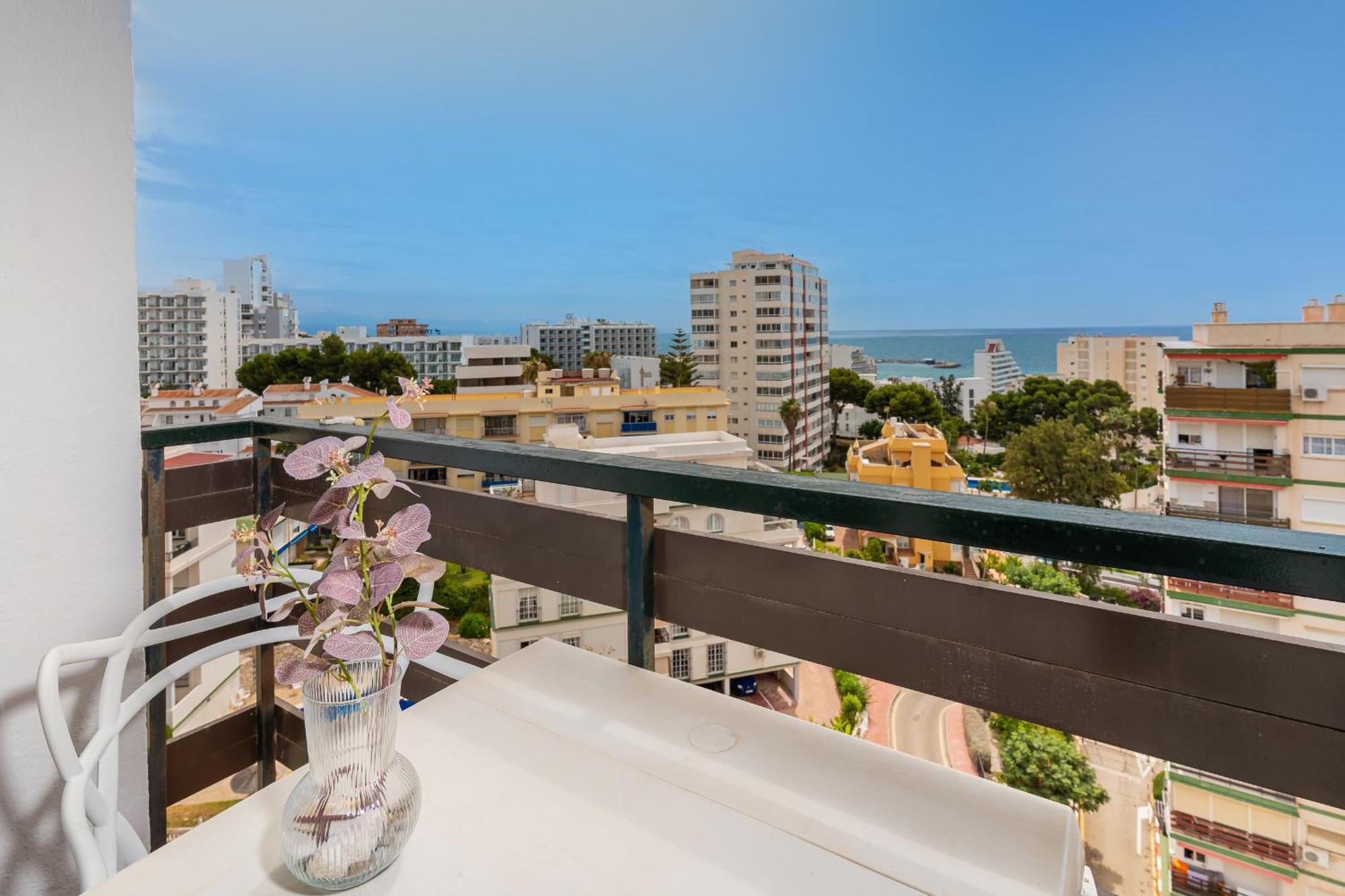 Appartamento Blonzu Benin Benalmádena Esterno foto